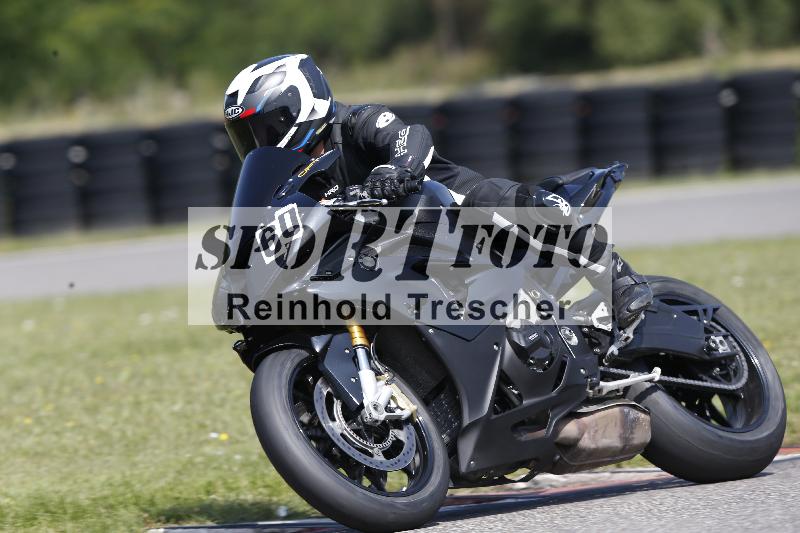 /45 10.08.2025 Plüss Moto Sport ADR/Einsteiger/60